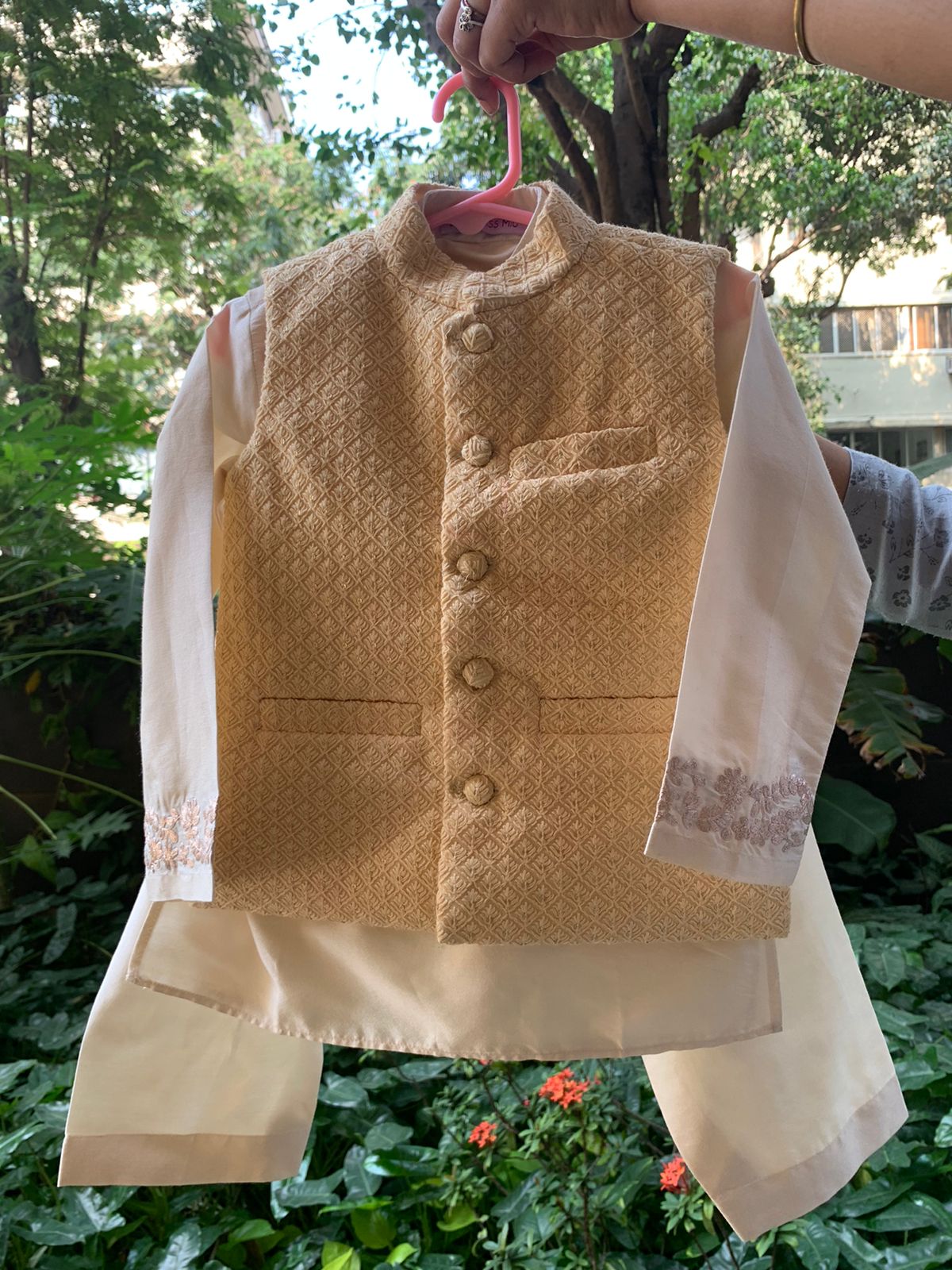 Soft yellow chikankari bandi set