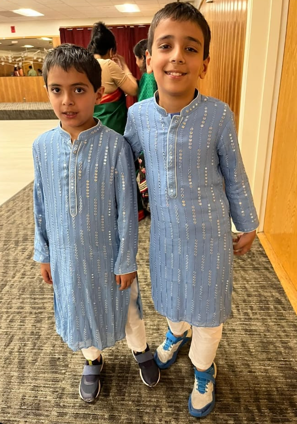 Smart lavender mirror work kurta set