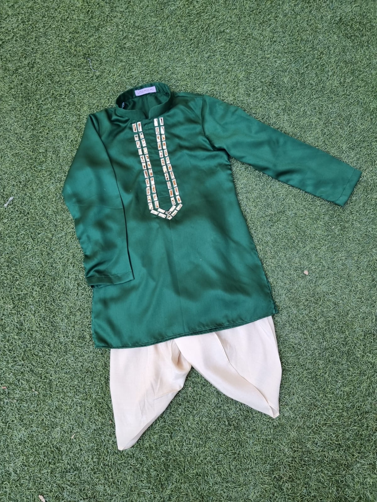Emerald geometrical minor work kurta set