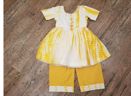 Bright and sunny yellow & white batik pleated tunic and pants set with cute tassels on the yoke