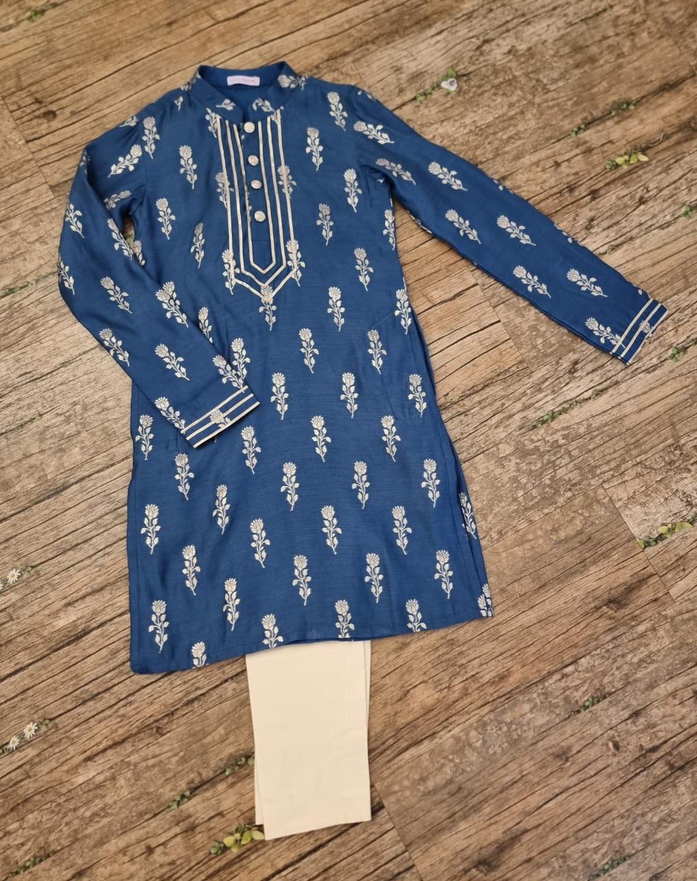 Dark blue benarasi kurta set