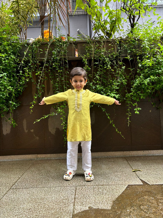 Smart olive green kurta set